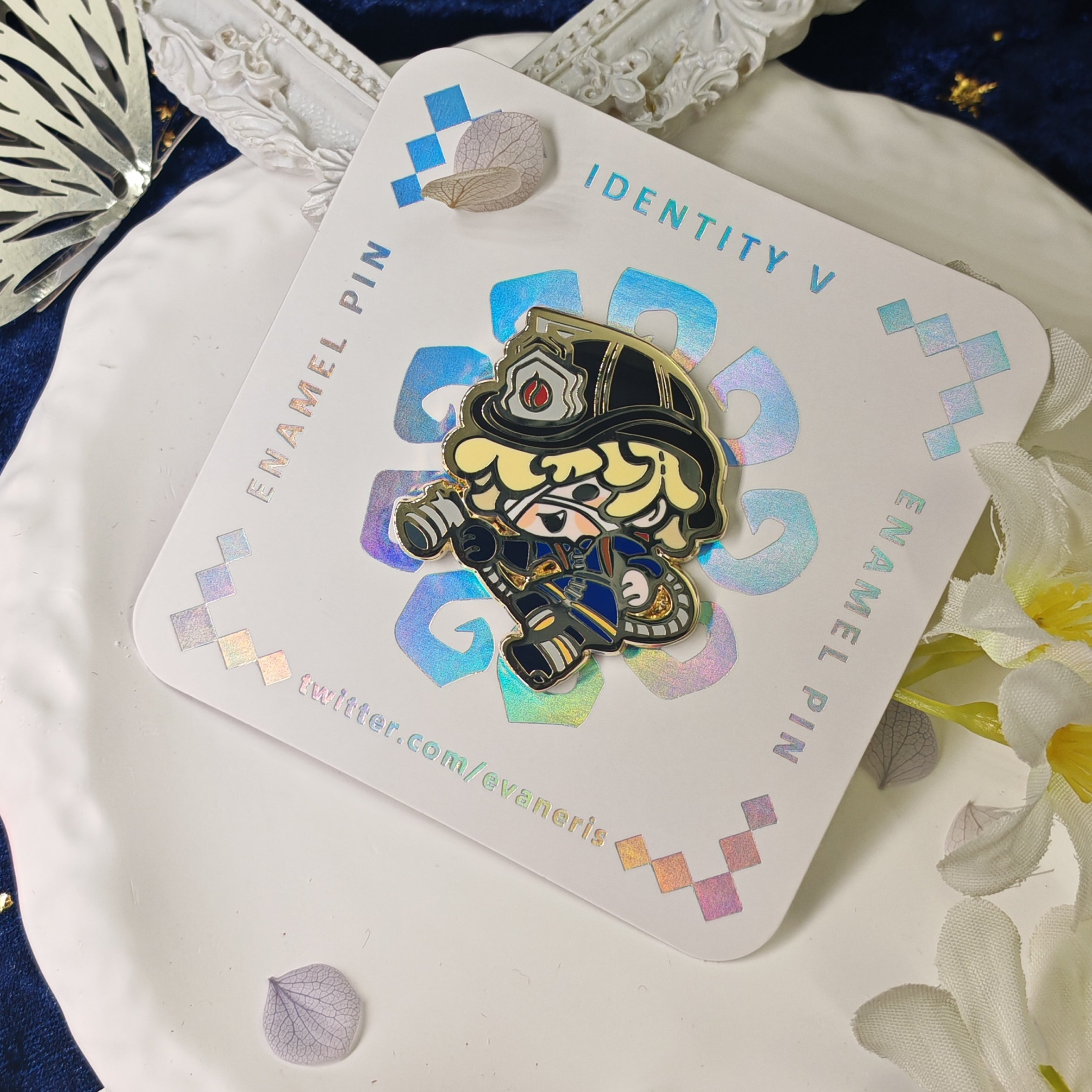 Identity V Default Chibi Enamel Pin Survivors