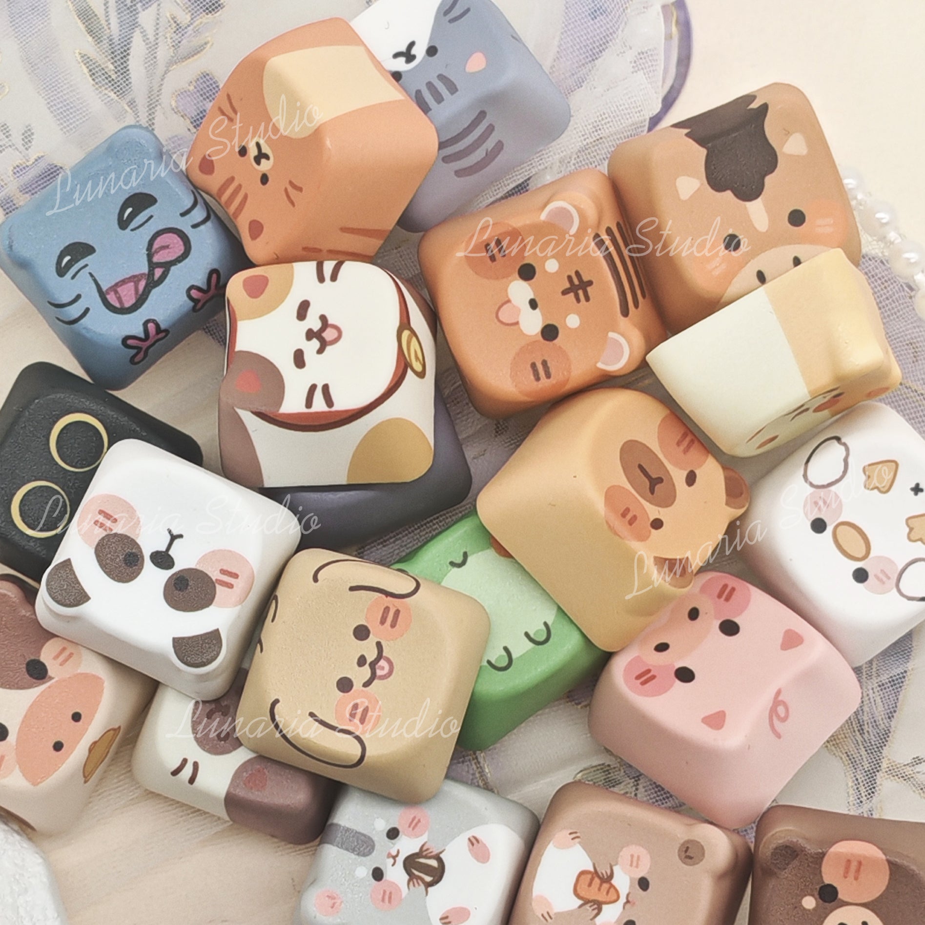 Lunaria Original Keycaps - Animals